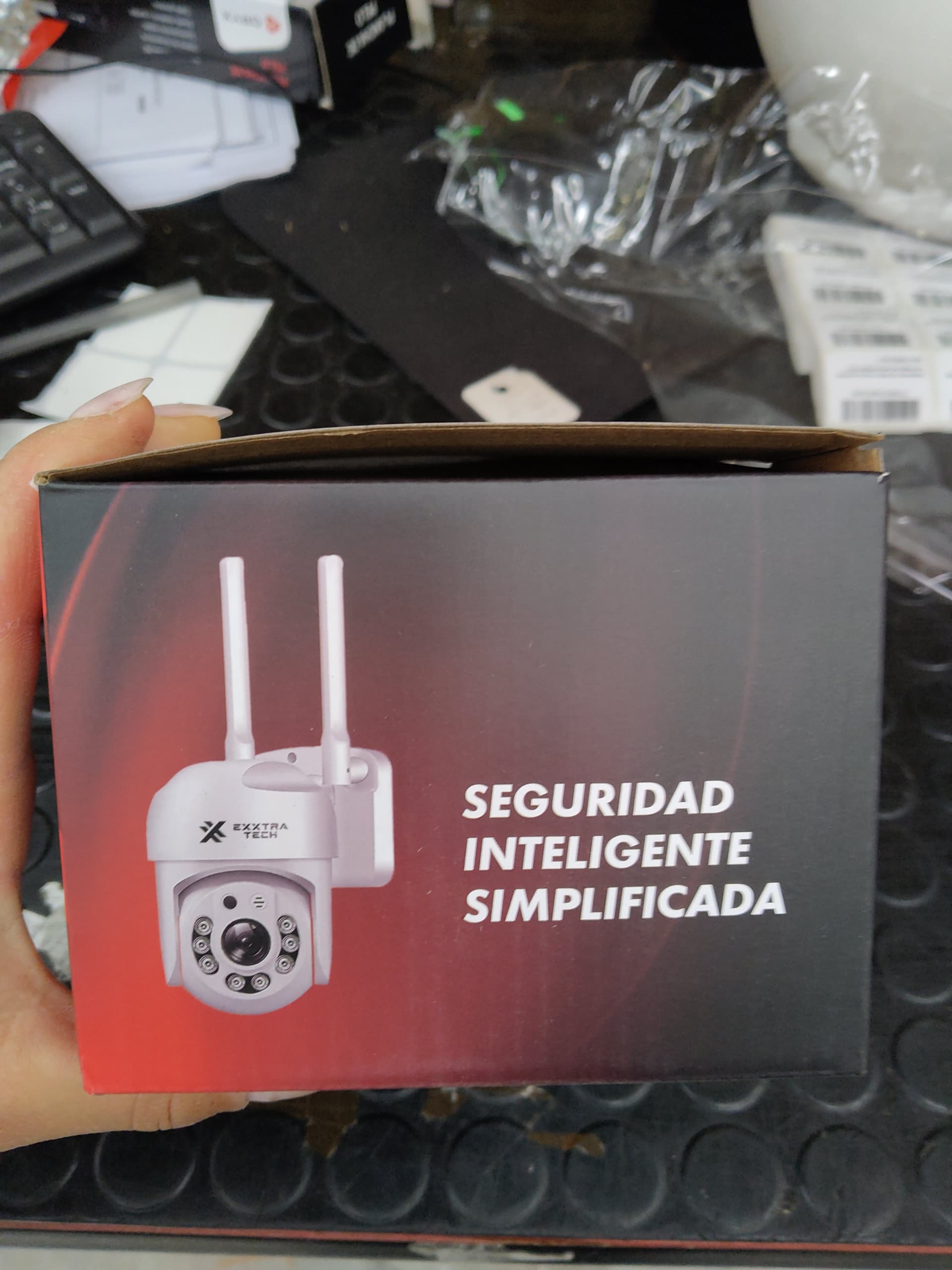 Envase recibido de la cámara Exxtra Tech |CAMEXXSEG|