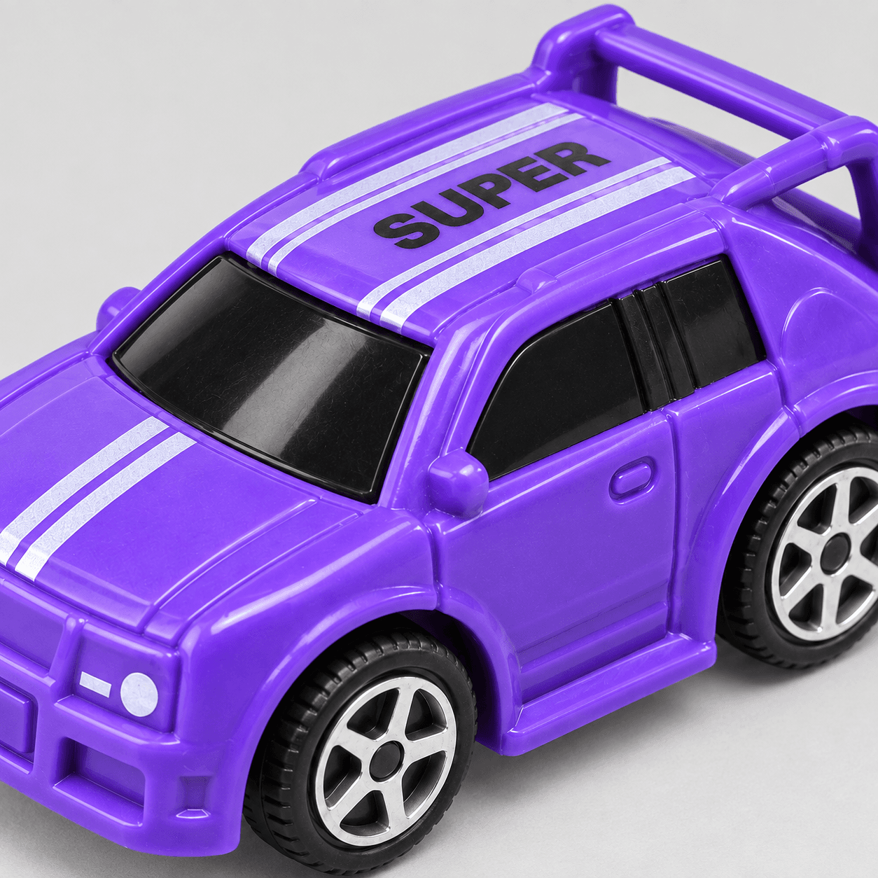 HANDOFF-2026-09-23|AUTIMINVIO|03|d0b78a132012|Autito Mini Deportivo Violeta con Alerón