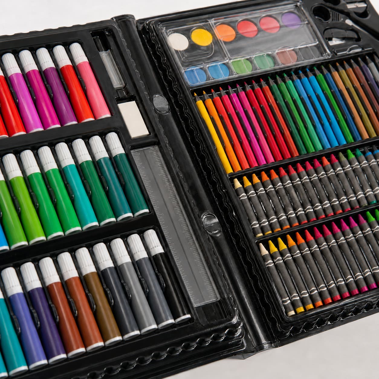 Set de arte para ninos de 150 piezas - detalle del producto
