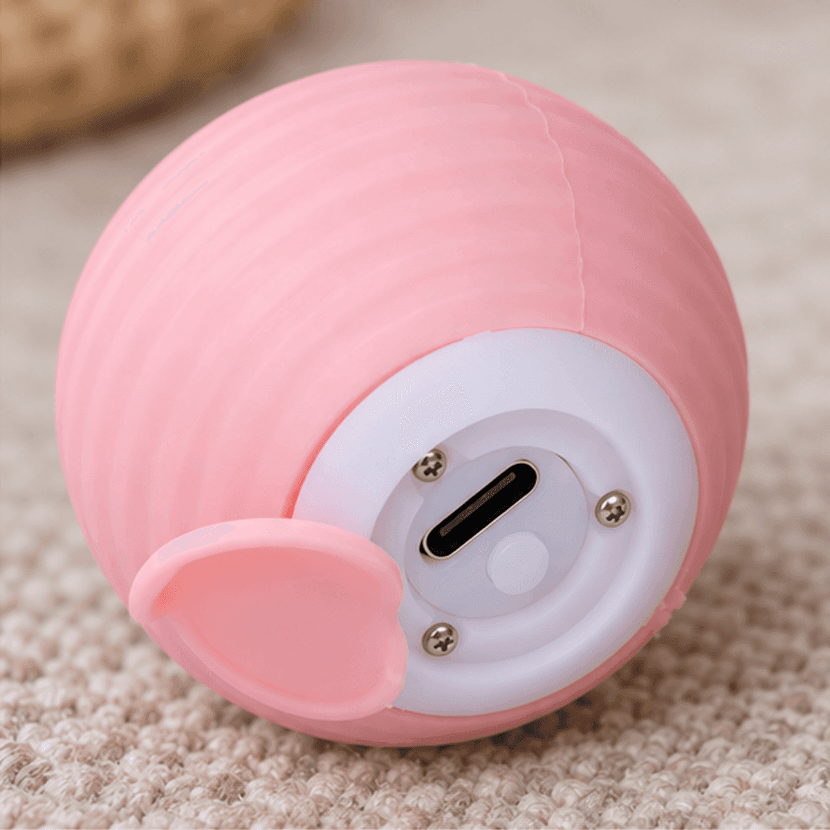 HANDOFF-48|DSH260125|03|4d7629cebdd9|Pelota Interactiva Recargable para Gatos con Movimiento - Rosa - Detalle ampliado del producto